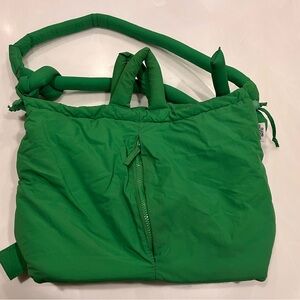 Ölend Backpack Bag in Kelly Green